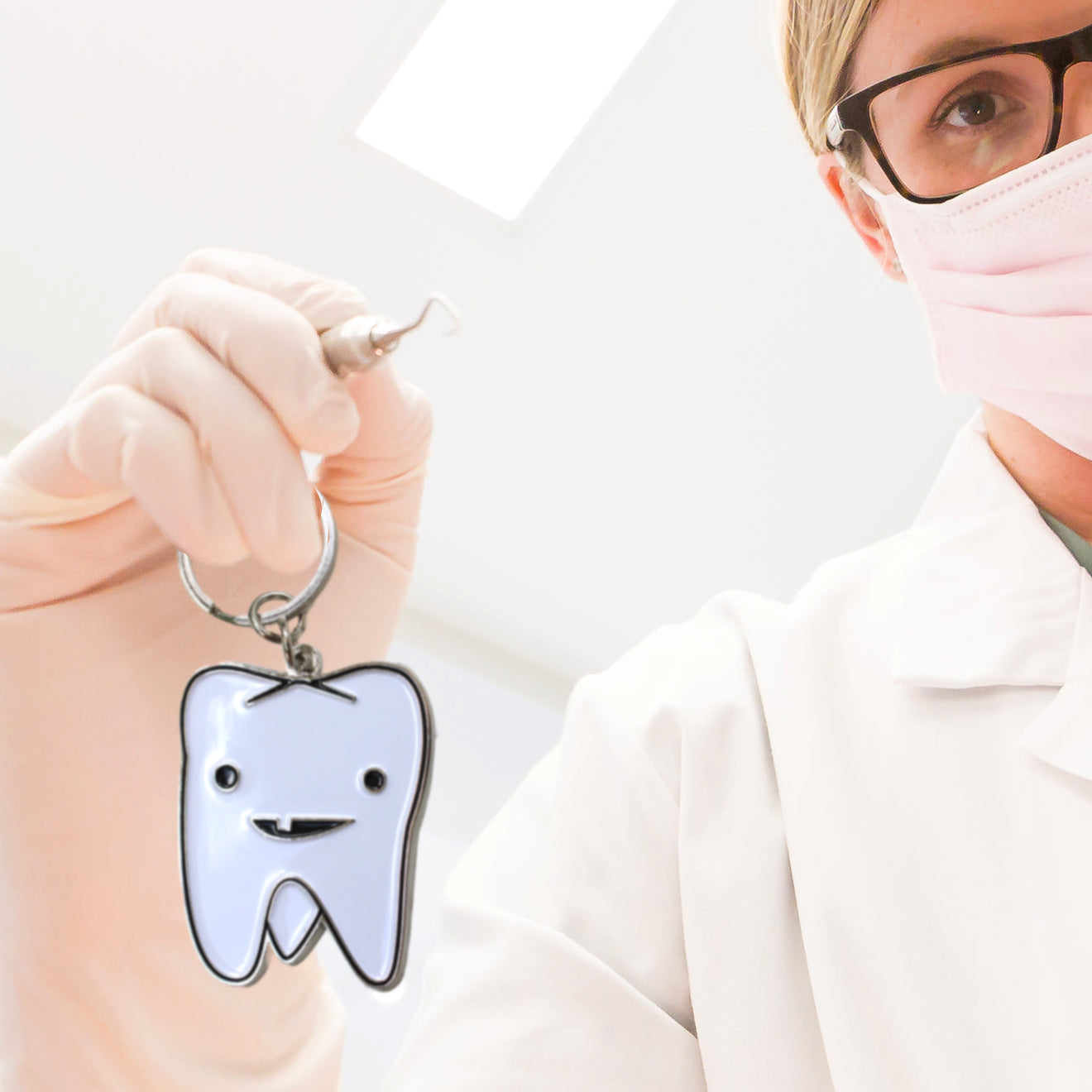 Tooth Keychain - Cute Tooth Keychain - Funny Dentist Keychains & Gifts